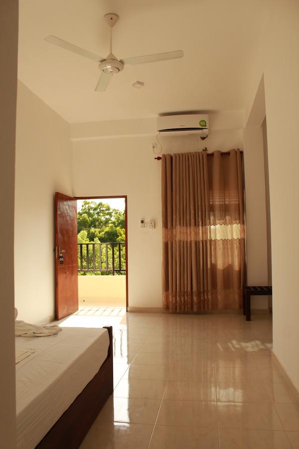 Pearl City Hotel 蒂瑟默哈拉默 外观 照片