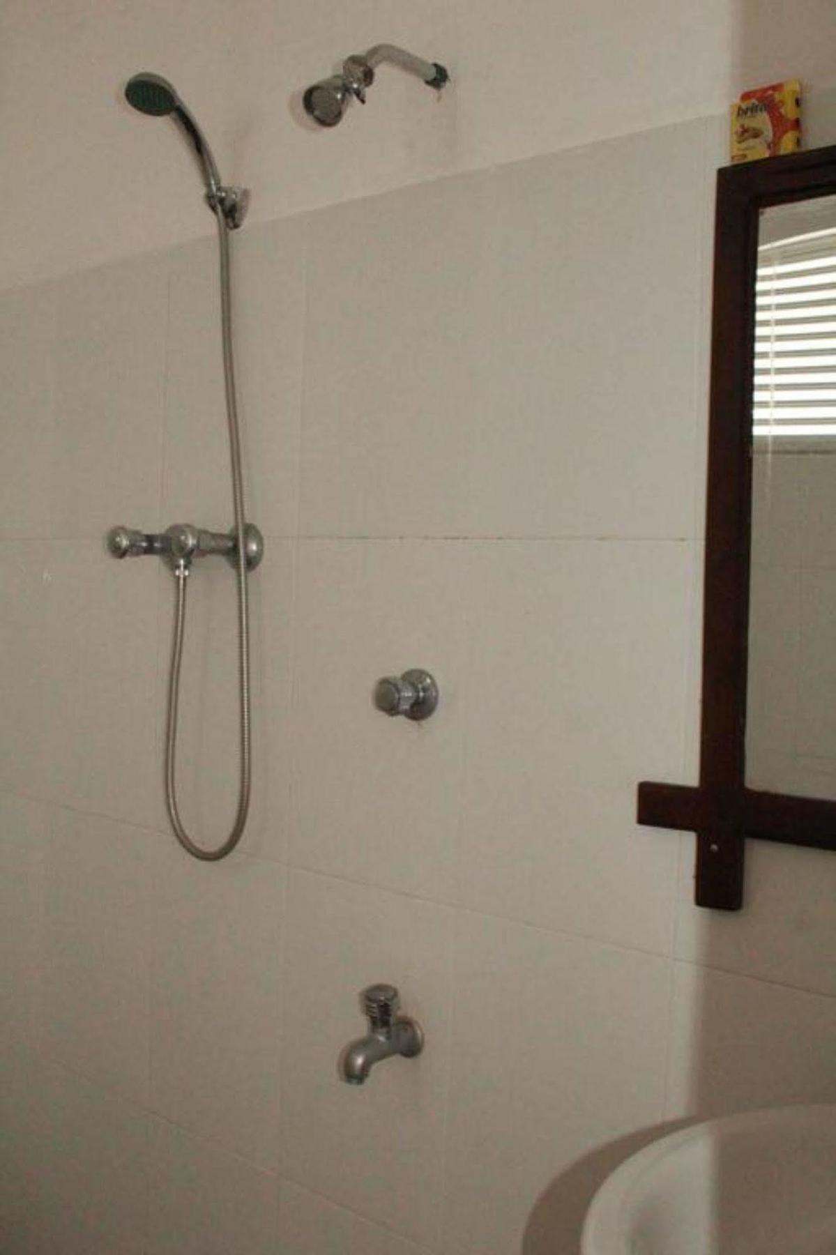 Pearl City Hotel 蒂瑟默哈拉默 外观 照片
